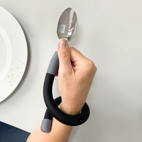 Cuillère à manche flexible
