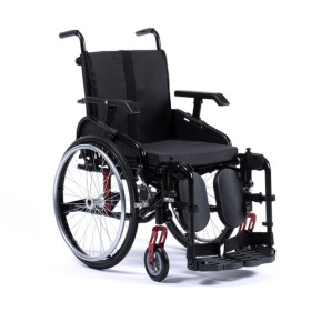 Fauteuil roulant manuel de confort pliant Sixi Quatro