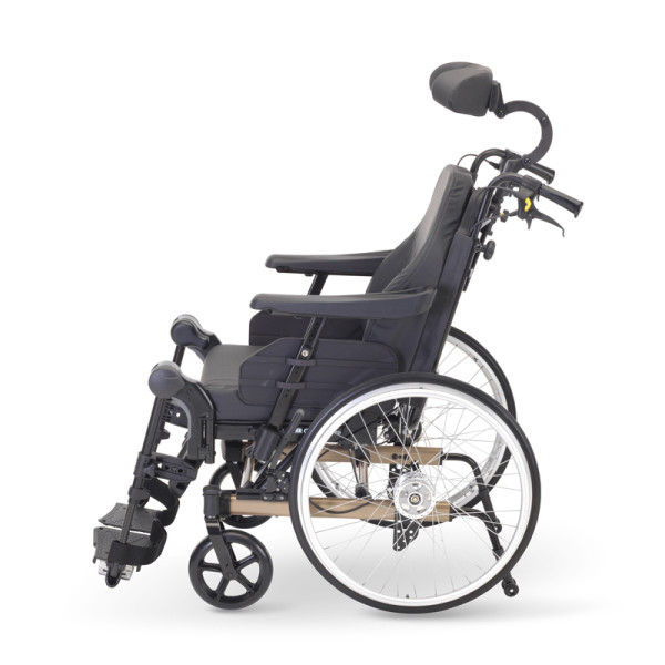 Fauteuil de confort manuel Clematis Pro Configuré Invacare