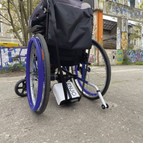 Motorisation d'aide à la poussée fauteuil roulant Enjo